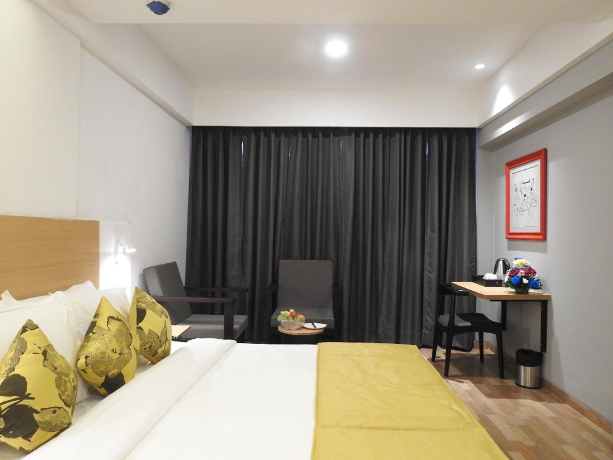 Hotel Tgi Ameya Grand Panaji Zewnętrze zdjęcie
