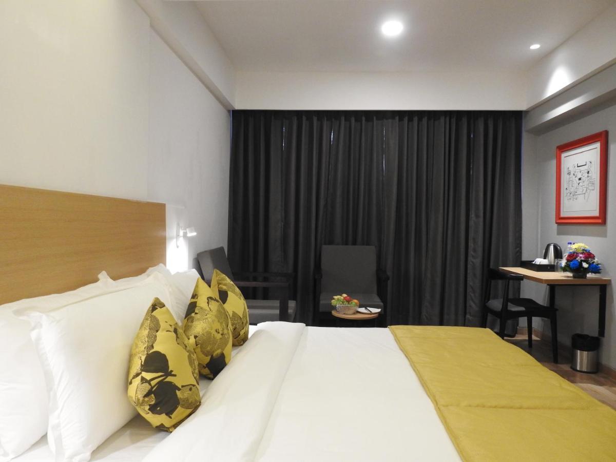 Hotel Tgi Ameya Grand Panaji Zewnętrze zdjęcie