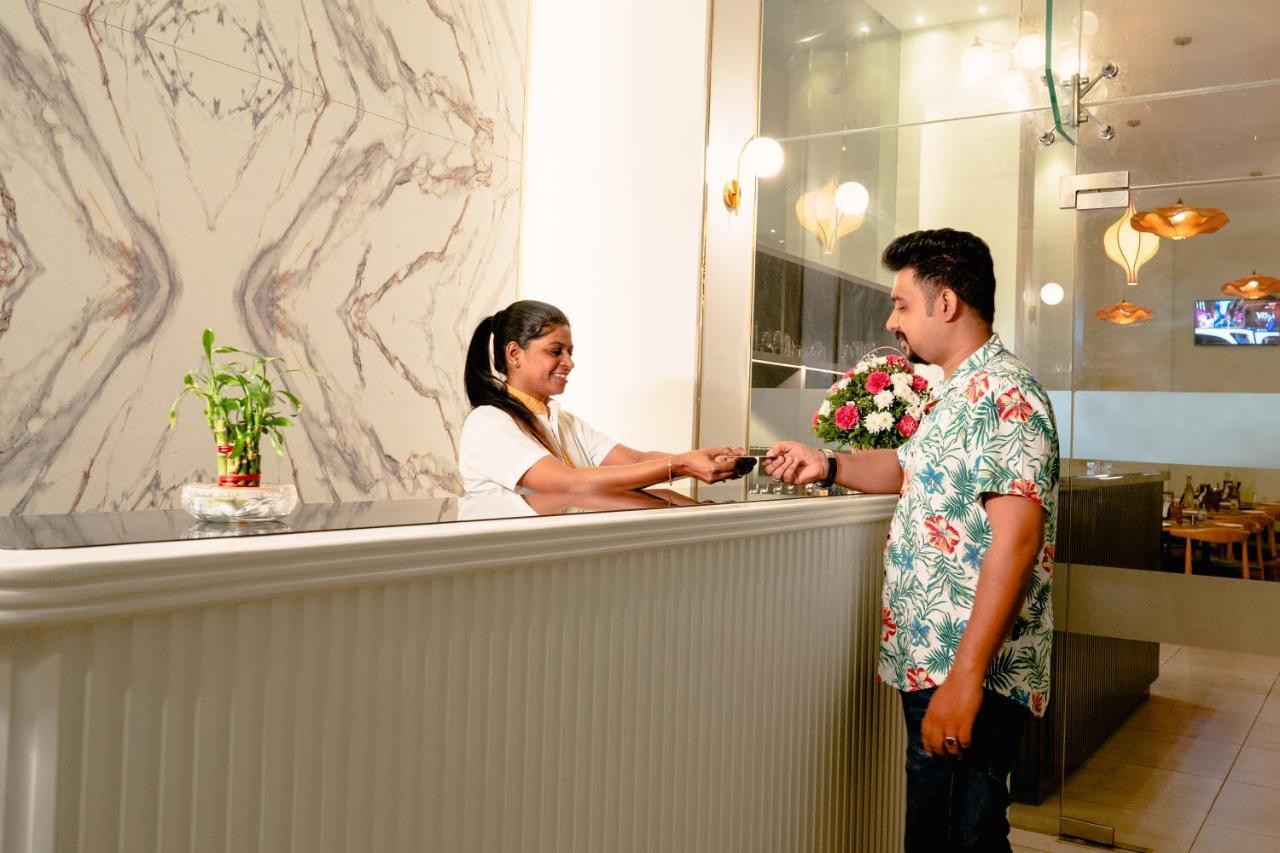 Hotel Tgi Ameya Grand Panaji Zewnętrze zdjęcie